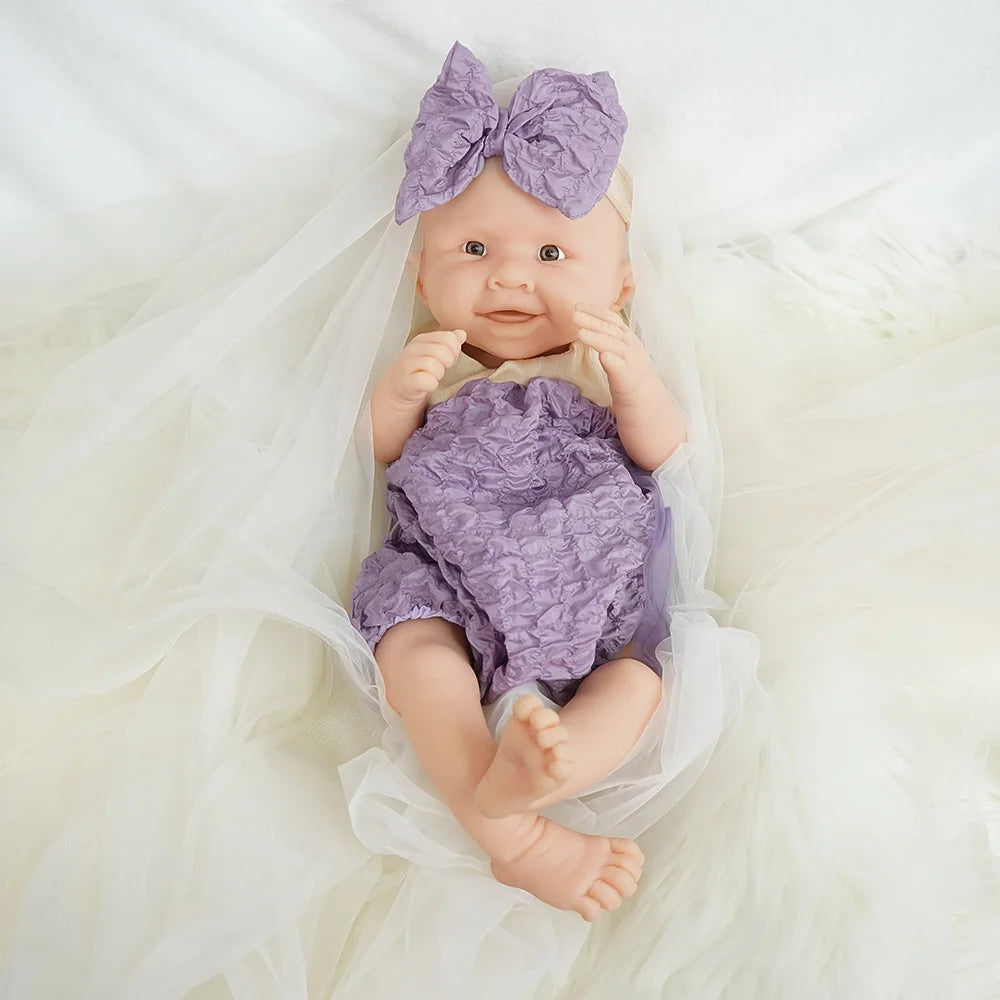 19.5-inch silicone reborn doll 3.35kg ultra realistic touch sweet smile slightly parted lips dynamic styling girl