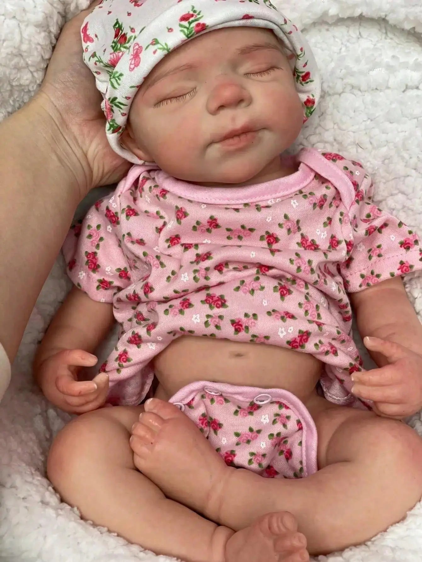 Saskia 18 Inch Soft Silicone Reborn Doll Handmade Lifelike Painted Pascale Baby Girl Washable Sleeping Newborn Christmas Gift