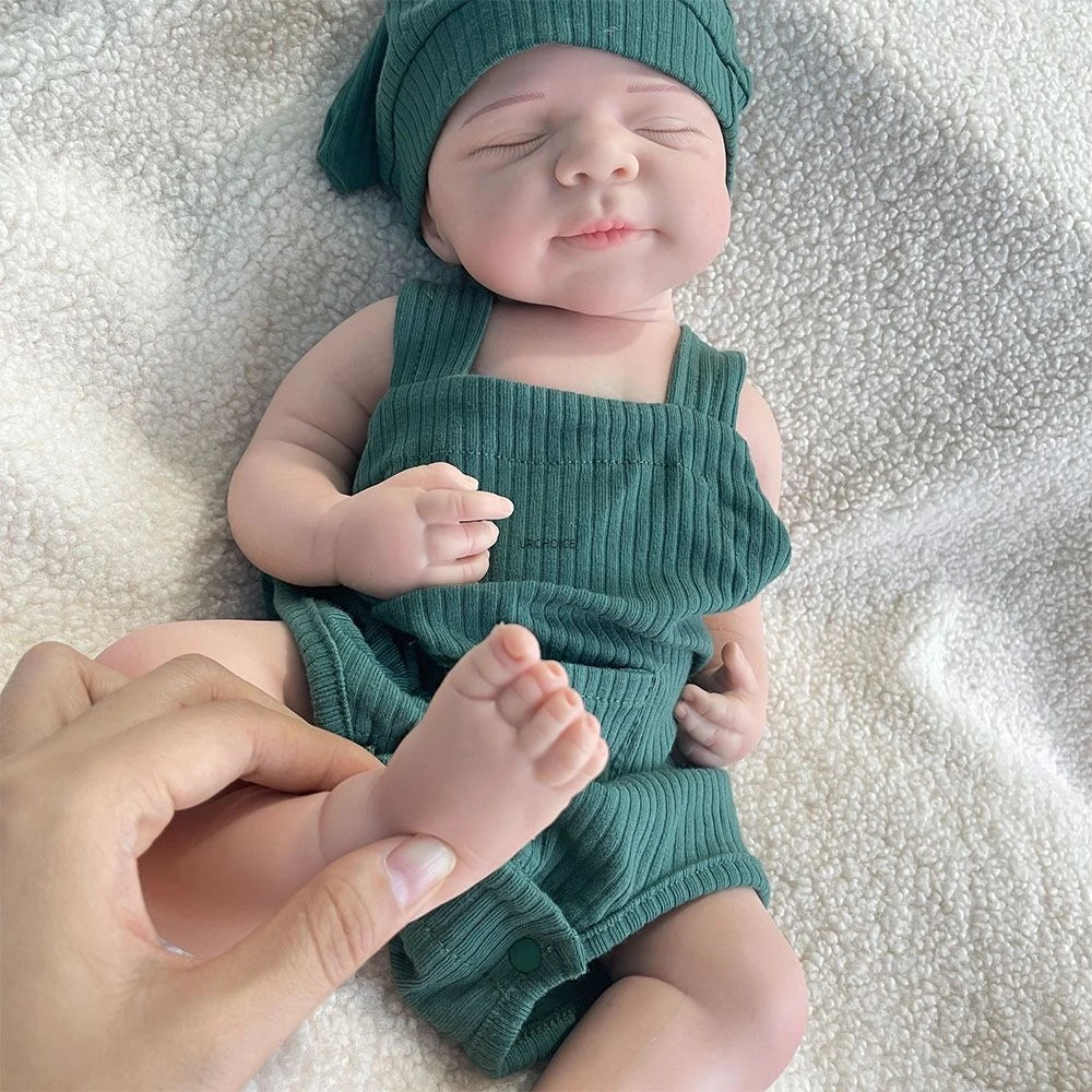 Realistic Weight & Poseable Limbs 19Inch Silicone Reborn Baby Boy Washable Asleep Doll for Childcare Training Birthday Gift