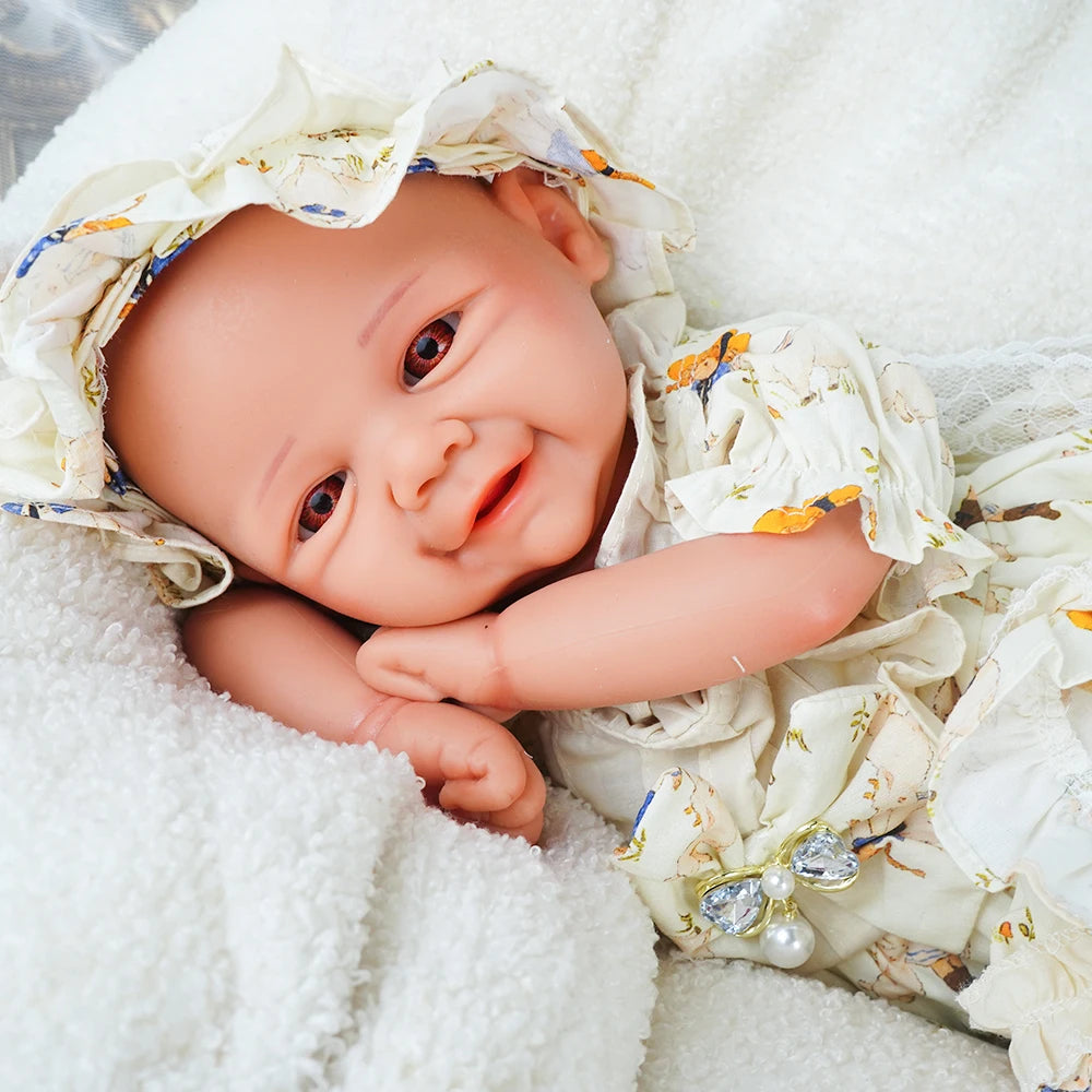 Waterproof Weighted Baby Girl 18.9" Lifelike Full Body Silicone Reborn Dolls Soft Handmade Newborn Dolls for Collector Gift